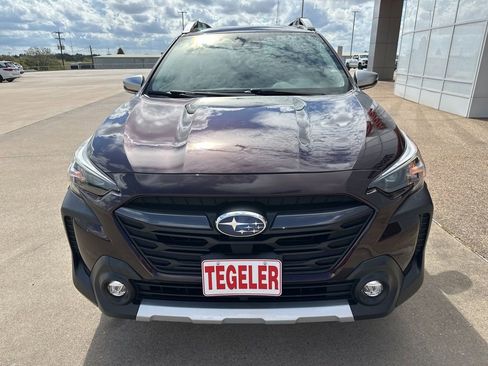 Used 2023 Subaru Outback Touring image 2