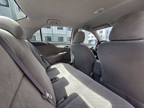 Used 2009 Toyota Corolla FWD image 36