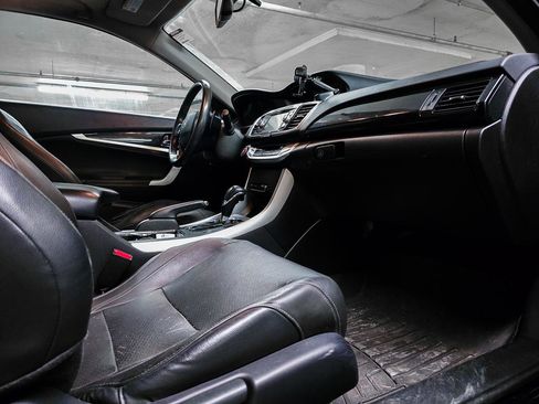 Used 2015 Honda Accord EX-L image 32