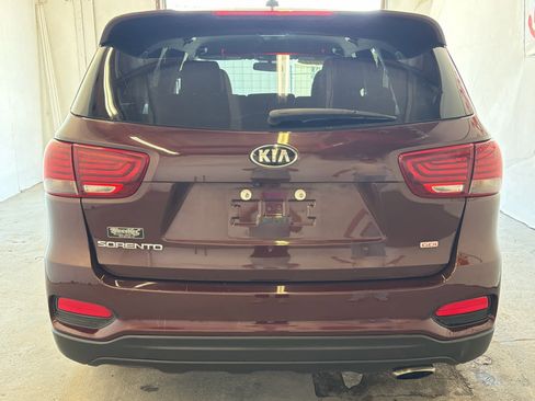 Used 2020 Kia Sorento LX FWD image 6