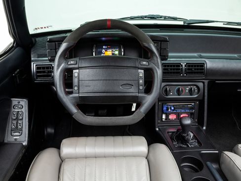 Used 1990 Ford Mustang GT image 6