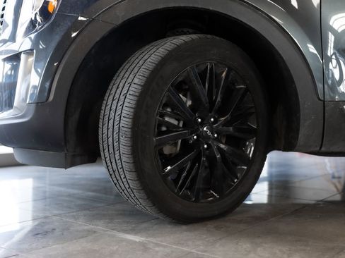 Used 2022 Kia Telluride SX w/ SX Prestige Package AWD/4WD image 7