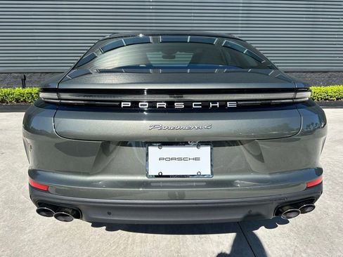 Used 2026 Porsche Panamera 4 image 12