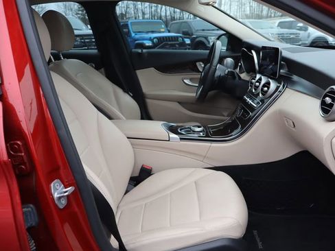 Used 2019 Mercedes-Benz C 300 Sedan image 41