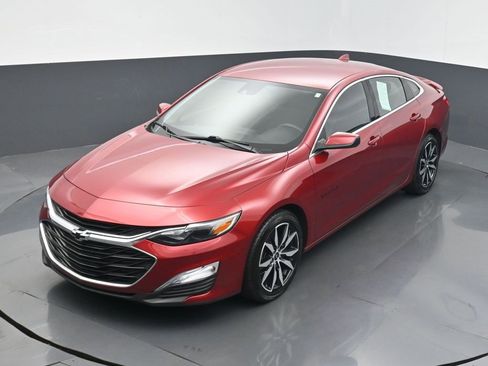 Used 2023 Chevrolet Malibu RS image 9