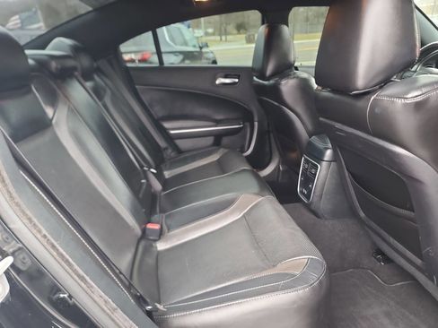 Used 2022 Dodge Charger SXT w/ Leather Interior Group image 22