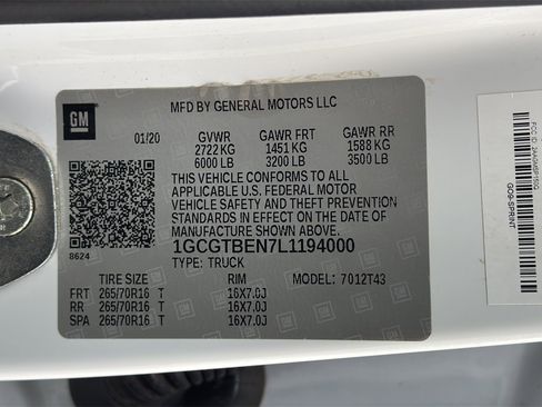 Used 2020 Chevrolet Colorado W/T w/ WT Convenience Package image 11