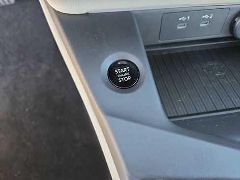 New 2026 Nissan Sentra SL w/ Floor Mat Package FWD image 21