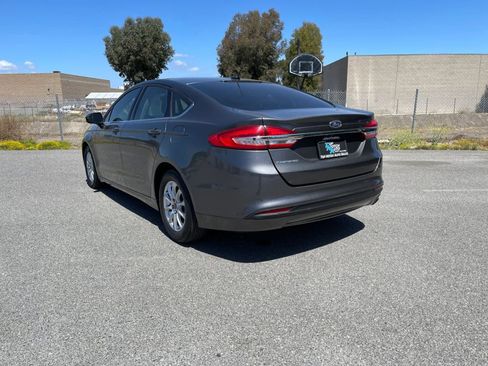 Used 2017 Ford Fusion S FWD image 7