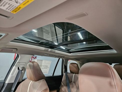 New 2026 Toyota Grand Highlander AWD image 13