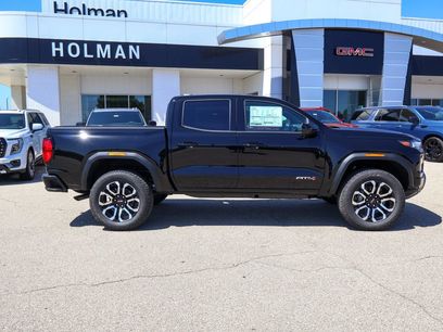 New 2026 GMC Canyon AT4 w/ Nightfall Essentials Package