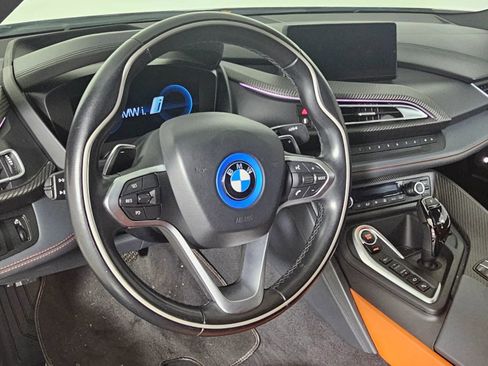 Used 2019 BMW i8 Coupe image 15