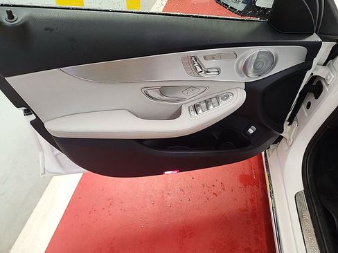Used 2016 Mercedes-Benz C 300 4MATIC Sedan image 12
