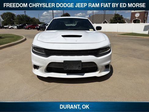 Used 2022 Dodge Charger GT w/ Performance Handling Group RWD image 2