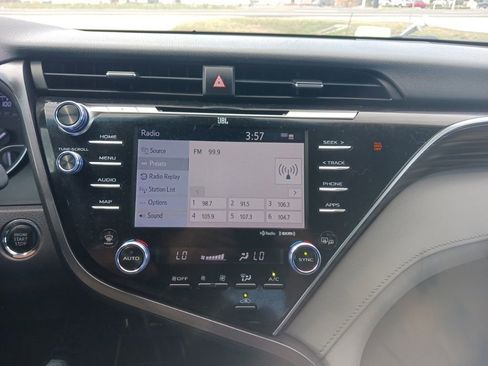 Used 2018 Toyota Camry XLE w/ Driver Assist Package FWD image 24