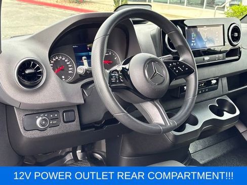 Used 2025 Mercedes-Benz Sprinter 3500 image 12