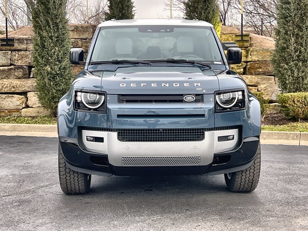 Used 2026 Land Rover Defender 110 S AWD/4WD image 8