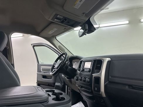 Used 2014 RAM 1500 Classic SLT image 18
