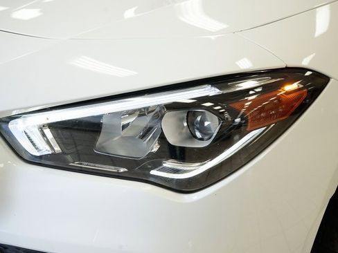 Used 2020 Mercedes-Benz CLA 250 CLA 250 image 24
