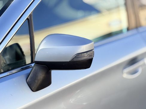 Used 2015 Subaru Outback 3.6R Limited w/ Popular Package #4 image 9