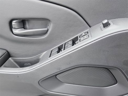 New 2026 Nissan Frontier SV image 30