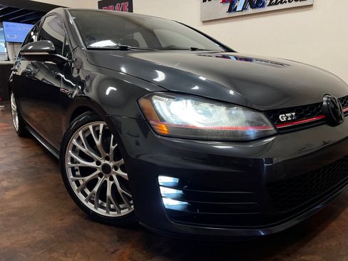 Used 2015 Volkswagen GTI Autobahn w/ Lighting Package (SEL) FWD image 36