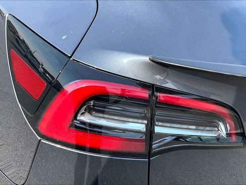 Used 2020 Tesla Model 3 Performance AWD/4WD image 30