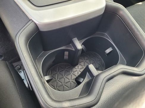 Used 2025 Toyota RAV4 LE image 21