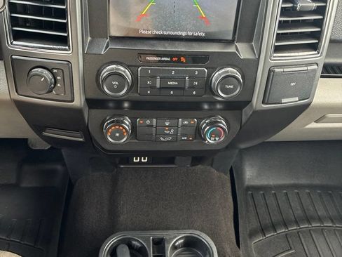 Used 2019 Ford F150 XLT AWD/4WD image 12