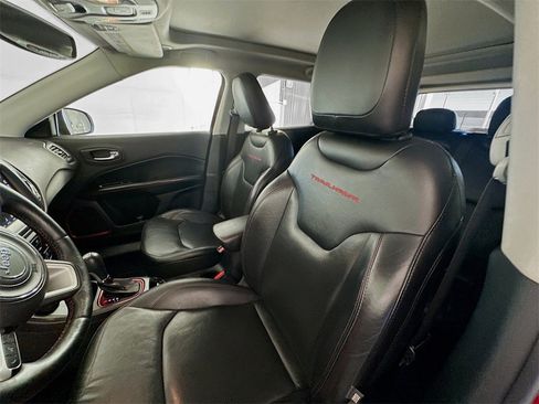 Used 2018 Jeep Compass Trailhawk w/ Leather Interior Group image 19