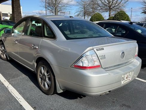 Used 2008 Mercury Sable Premier image 2