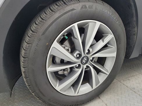 Used 2019 Hyundai Santa Fe SEL image 31