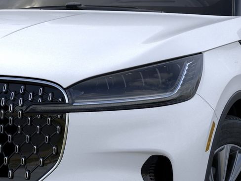 New 2026 Lincoln Aviator 2WD image 18