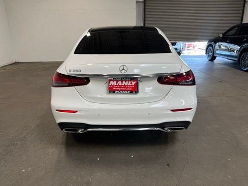 Used 2022 Mercedes-Benz E 350 Sedan image 4