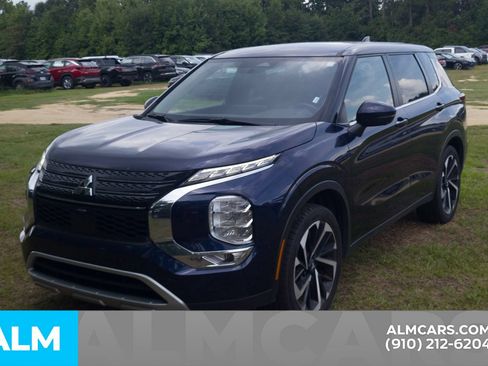 Used 2024 Mitsubishi Outlander SE AWD/4WD image 21
