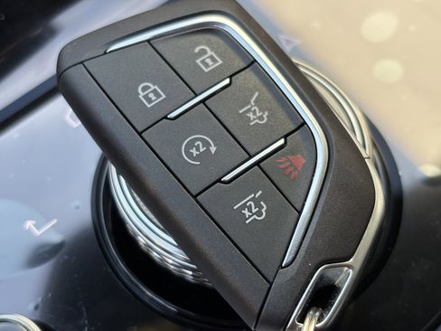 New 2026 Cadillac Escalade Luxury image 35