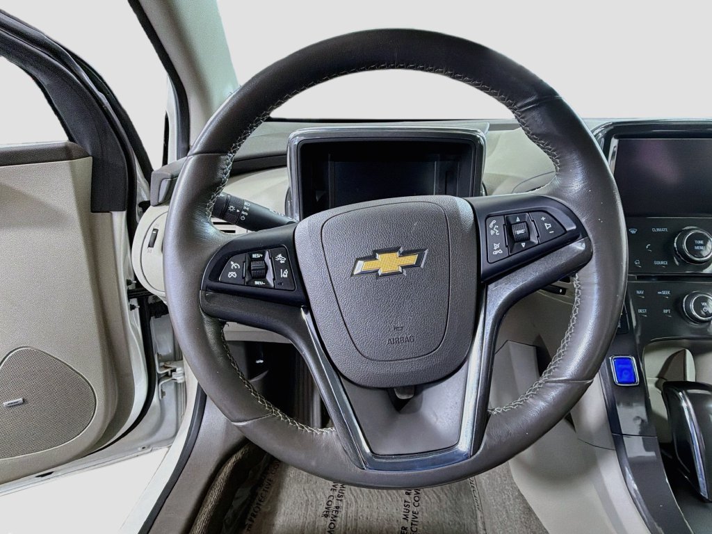 Used 2013 Chevrolet Volt Premium w/ Premium Trim Package FWD image 13