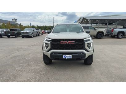 New 2026 GMC Canyon Elevation w/ Convenience Package