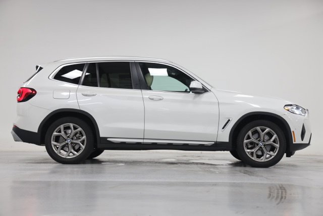 Used 2024 BMW X3 xDrive30i w/ Convenience Package AWD/4WD image 17