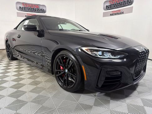 Used 2021 BMW M440i Convertible w/ Premium Package image 1