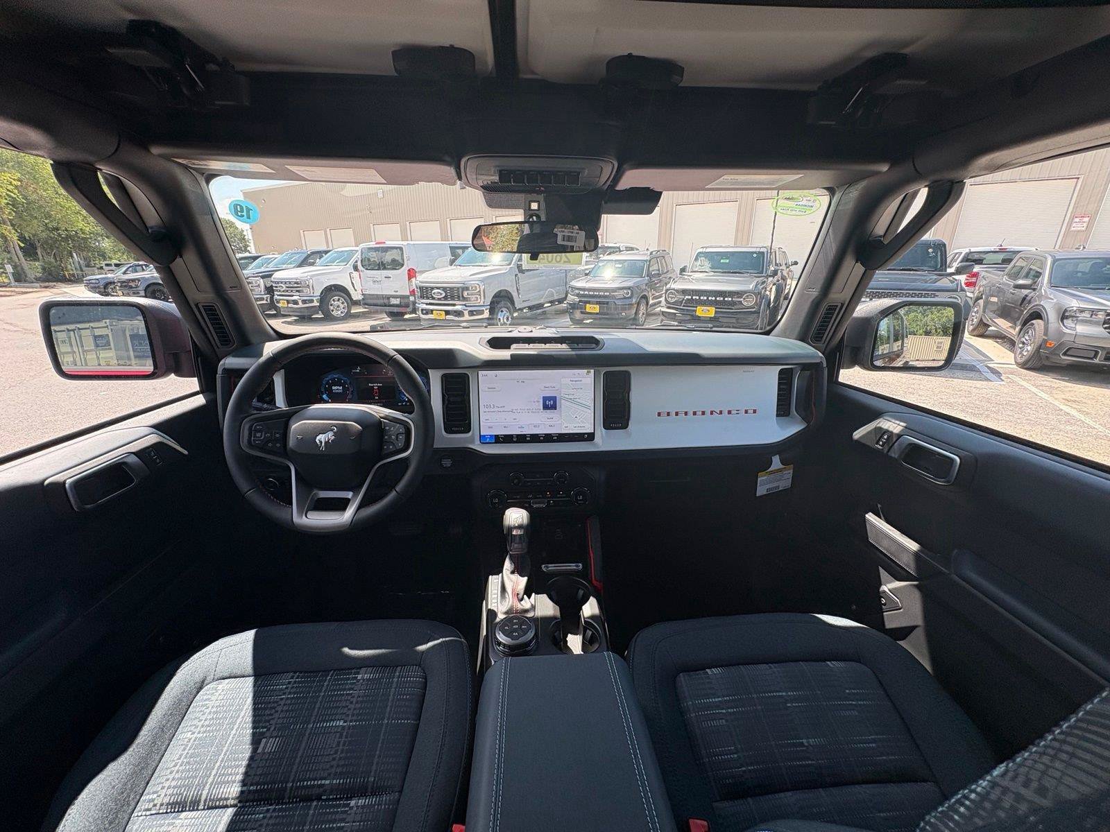 New 2026 Ford Bronco Heritage Edition AWD/4WD image 4