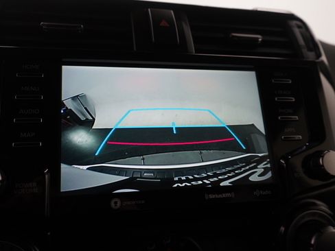 Used 2020 Toyota 4Runner TRD Off-Road image 20