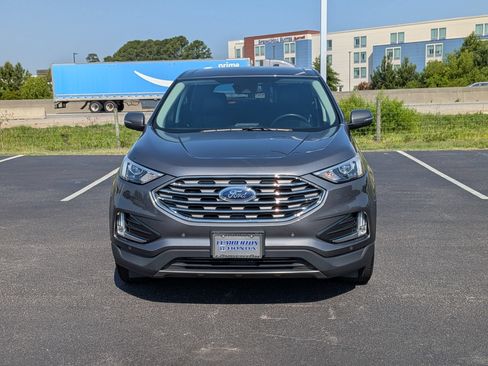 Used 2024 Ford Edge Titanium AWD/4WD image 8