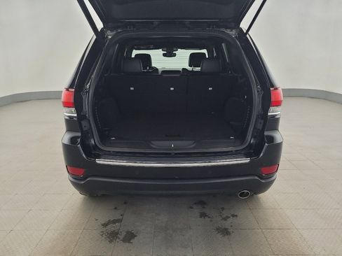Used 2020 Jeep Grand Cherokee Limited AWD/4WD image 29