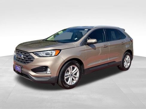Certified 2020 Ford Edge SEL w/ Cold Weather Package AWD/4WD image 3
