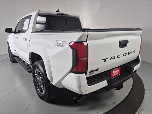 Used 2024 Toyota Tacoma TRD Sport w/ TRD Sport Upgrade Package AWD/4WD image 3
