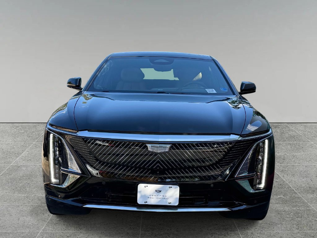 Used 2026 Cadillac Lyriq Signature Luxury w/ Nappa Leather Package AWD/4WD image 8
