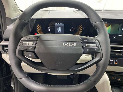 New 2026 Kia Sportage EX FWD image 20