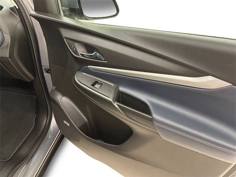 Used 2023 Chevrolet Bolt EUV Premier w/ Sun & Sound Package image 15