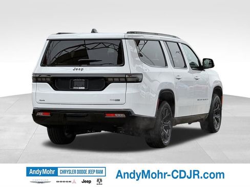 New 2026 Jeep Grand Wagoneer L Limited w/ Premium Group II AWD/4WD image 8